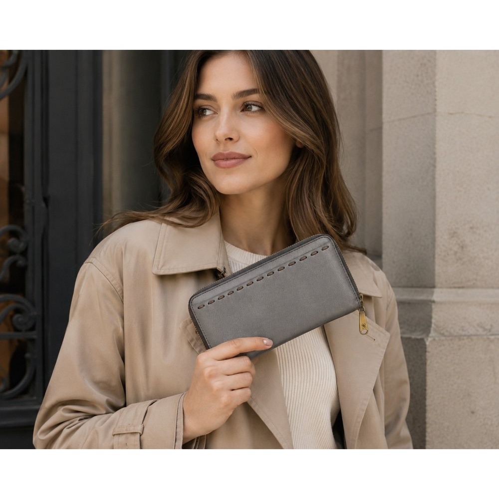 HOBO International Leather Zip Around Wallet Gray Whipstitch Organizer